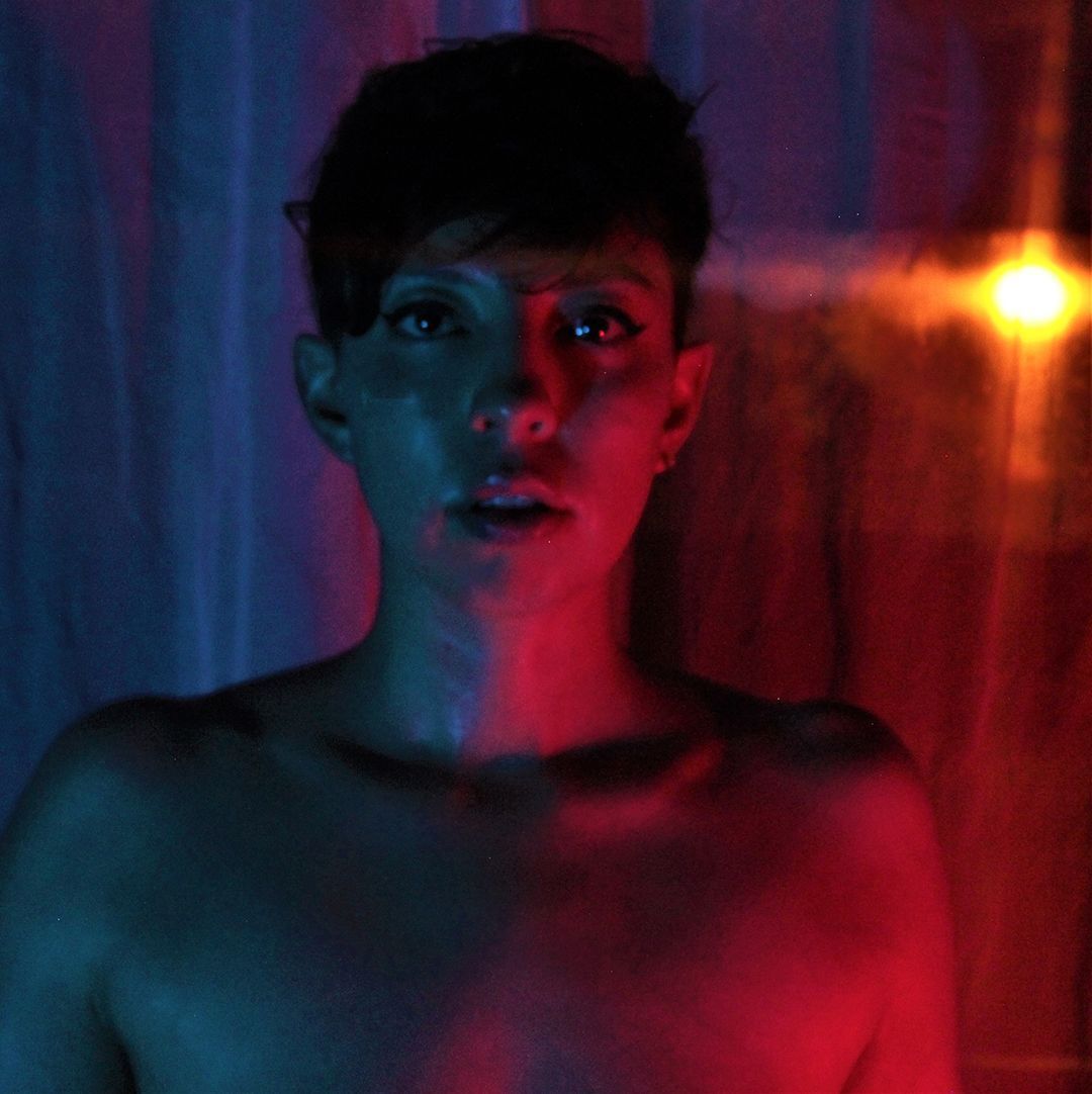 Directora Julia ostertag Female Eyaculation Excéntrico 2021